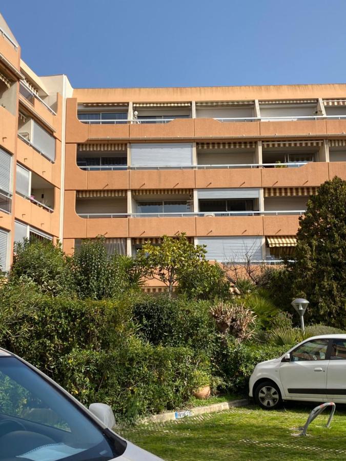 Appart. F2 Apercu Port De Santa Lucia St Raphael Saint-Raphaël Esterno foto